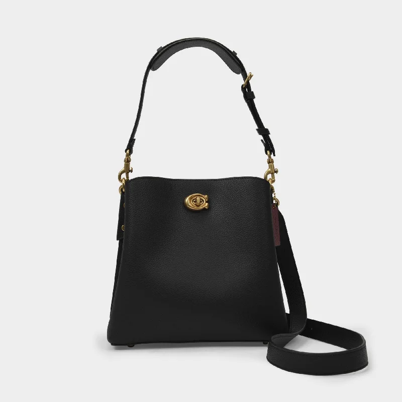 Ladies Coach Tabby bags with a textured leather surface for a more tactile lookWillow Bucket Hobo Bag - Coach - Black - Leather