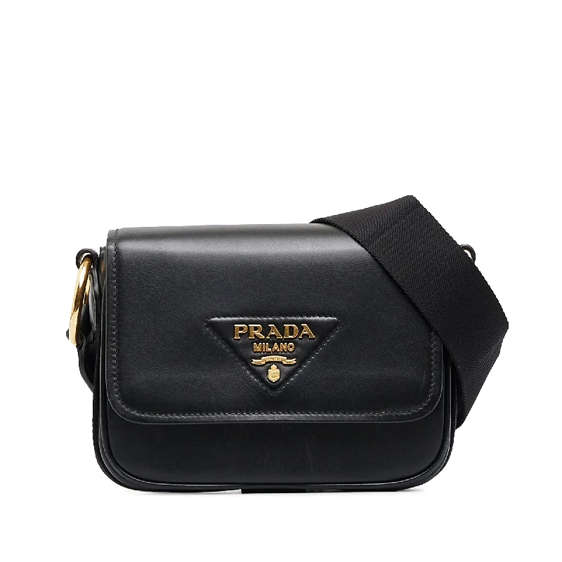 Ladies Prada Galleria bags with gold - toned hardware for a luxurious touchPrada City Calf Identity Black