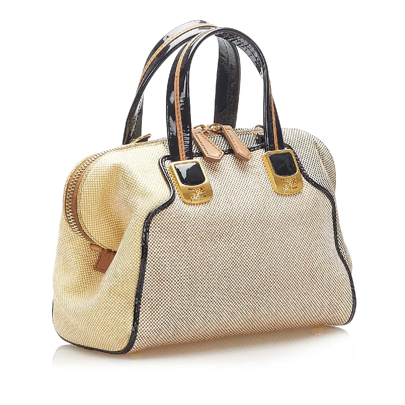 Fendi By The Way bags with a suede interior lining for a luxurious and soft feelFendi Colorblock Canvas Chameleon (SHG-22352)