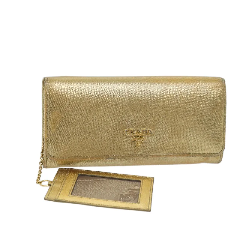 Prada handbags with a patent - leather finish for a shiny and sophisticated appearancePRADA Safiano leather Long Wallet Gold Tone Auth 72010