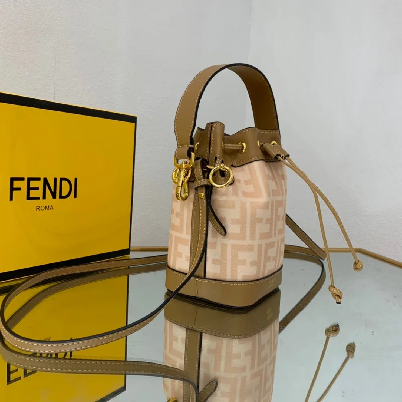 Fendi crossbody bags with a keychain holder for practicality and easy access to keysWF -  Fendi Bag - 297