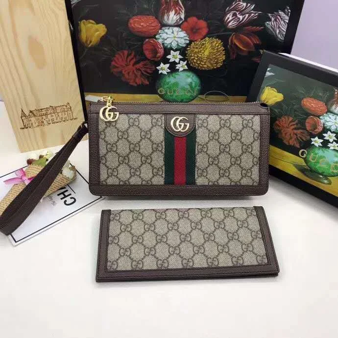 Women Gucci bags with a zip - around closure for securityGucci Bags