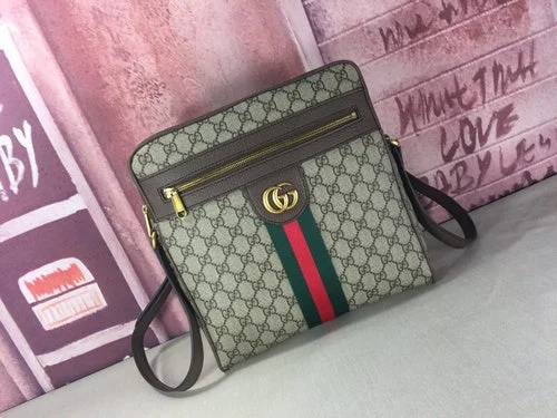 Women Gucci bags with a chain - link trim and a leather bodyGucci Bags