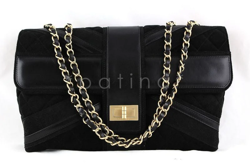 Chanel Quilted Leather Shoulder Bag for FashionistasChanel Black Limited Edition Union Jack Reissue Lock Flap Bag