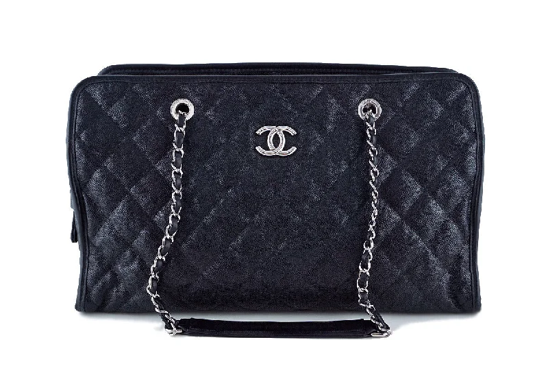 Chanel Lightweight Handbag for Daily ErrandsChanel Black Quilted Caviar Grand CC Classic Shopper Tote GST Bag