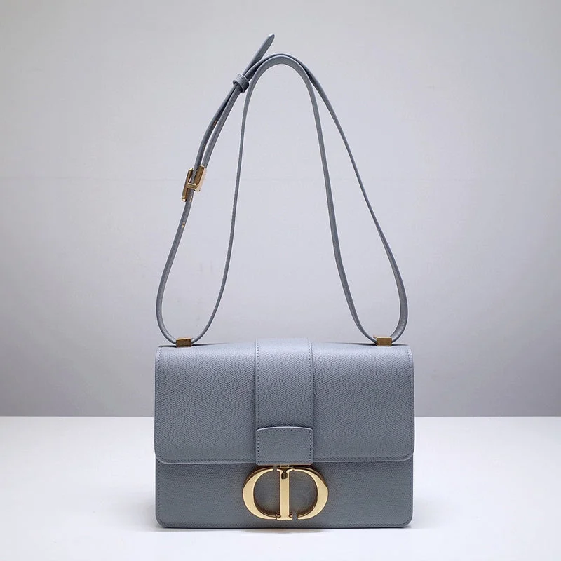 Fashion - forward Christian Dior tote bags for the modern womanChristian Dior  Bags - 4155