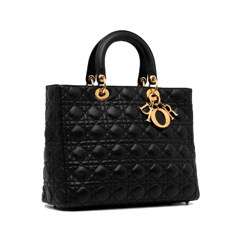 Christian Dior bags with a quilted pattern and gold - toned hardwareDior Large Cannage Lady Dior (SHG-o7kgjy)