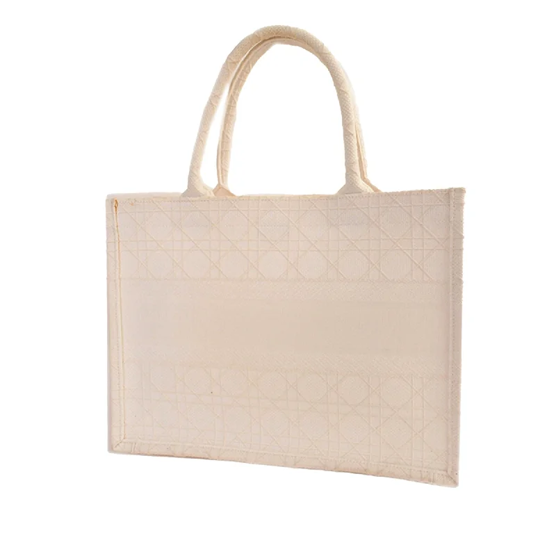 High - fashion Christian Dior bags with a geometric patternDior Medium Cannage Book Tote (SHG-f7KO1j)