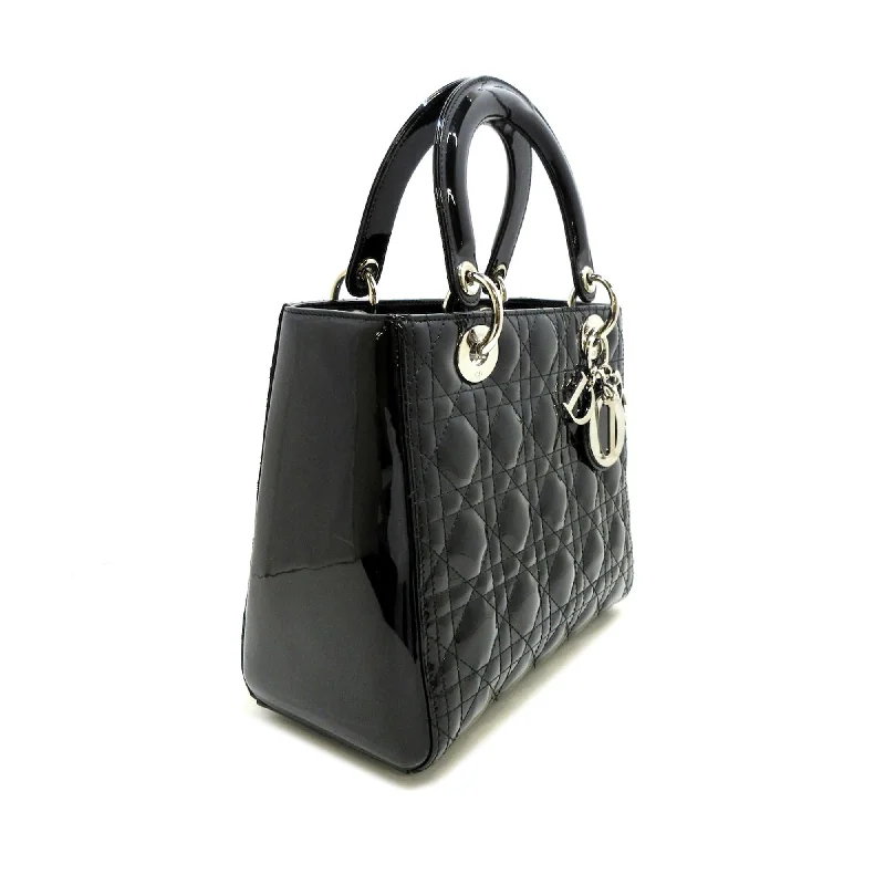 Christian Dior Saddle bags with a studded trim for a bold lookDior Medium Cannage Patent Lady Dior (SHG-p97qDa)